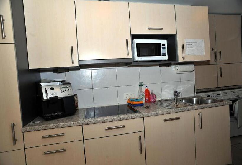 스탠다드 트리플 룸, Niros Bed & Breakfast