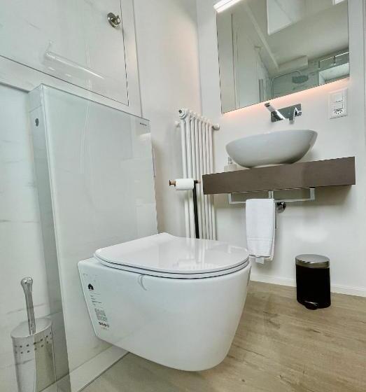 חדר סטנדרד יחיד חדר אמבטיה משותף, Exclusive Boutique Hotel Elisabetta