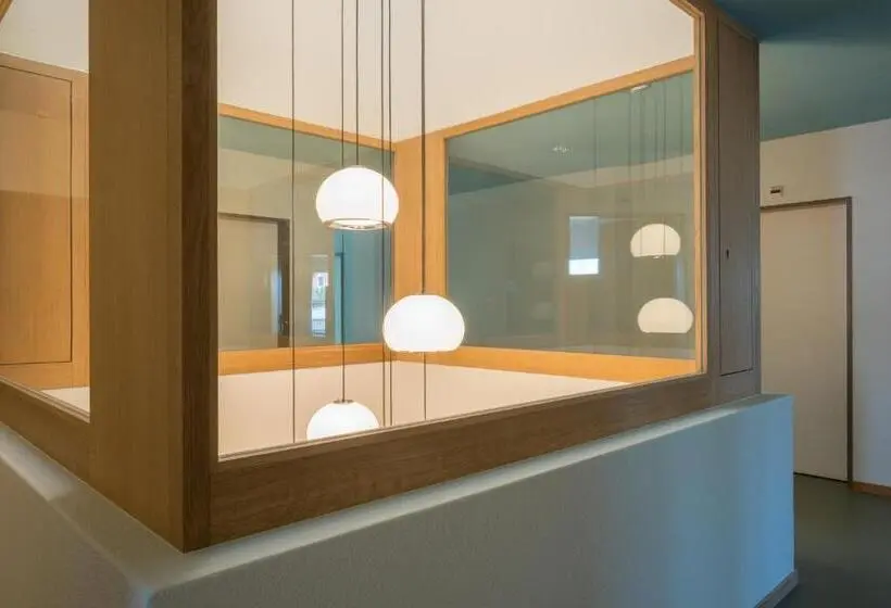 Standard Neljän Hengen Huone, Zug Youth Hostel