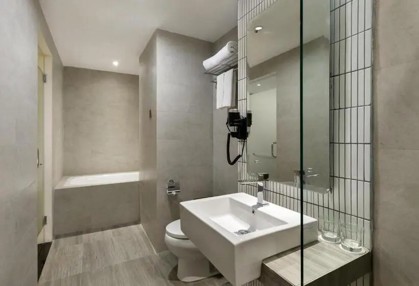 Sviitti, Elsotel Purwokerto By Daphna Management