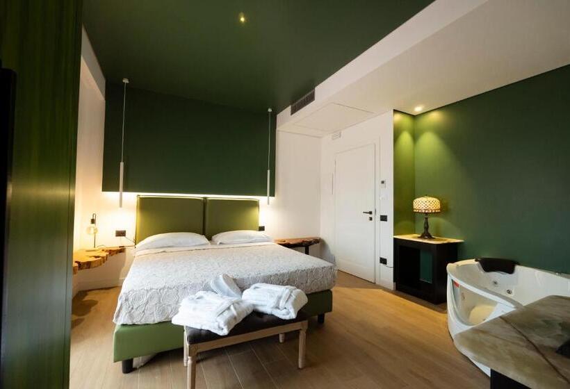 Номер Стандарт с Гидромассажем, Ristorante Le Rose