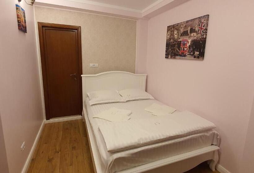 اتاق استاندارد, Raluca Boutique