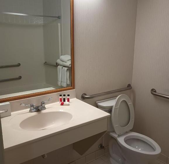 غرفة قياسية فردية, Miriam