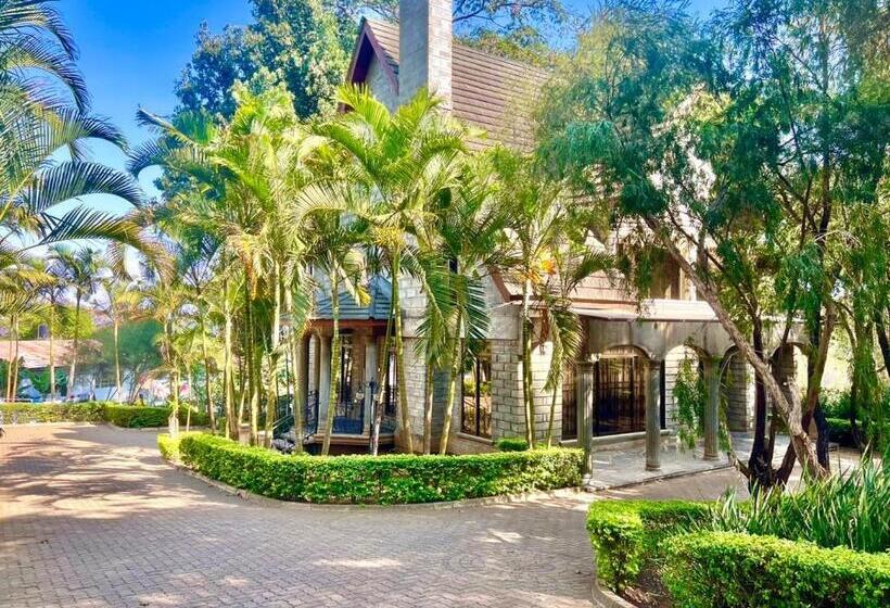 キングサイズベッドのスタンダードルーム, Wenzi Luxury Homes