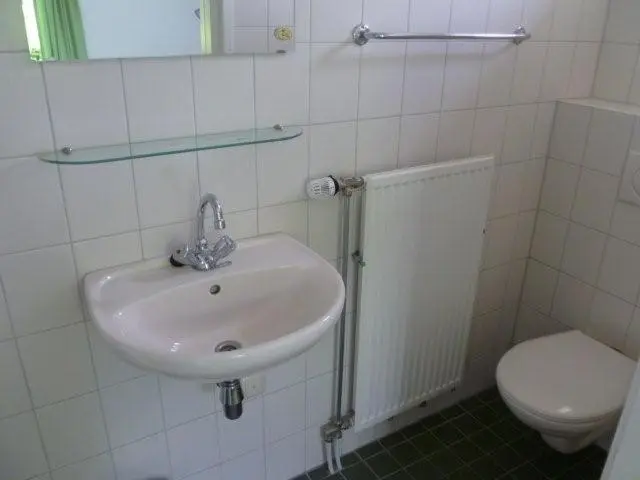 コンフォートルーム, B&b De Luwte Cottage