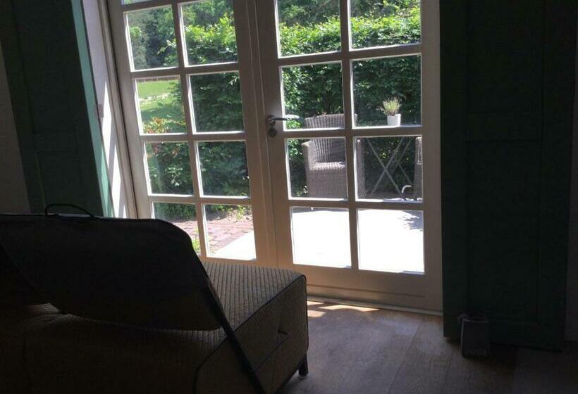 חדר סטנדרט עם טרסה, B&b En Boshuis Darthuizerpoort