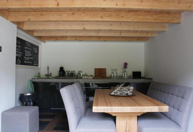 חדר סטנדרט עם טרסה, B&b En Boshuis Darthuizerpoort