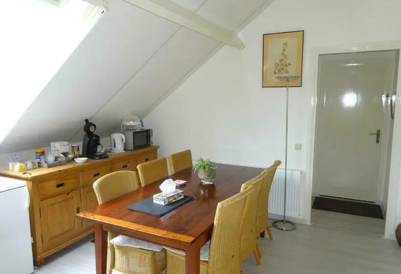 Superior Triple Room, B&b Mendelts
