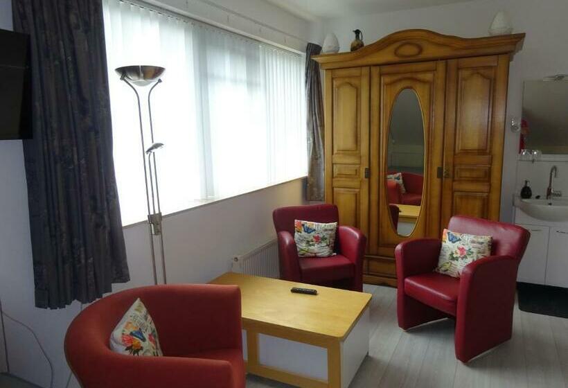 غرفة سوبيريور ثلاثية, B&b Mendelts