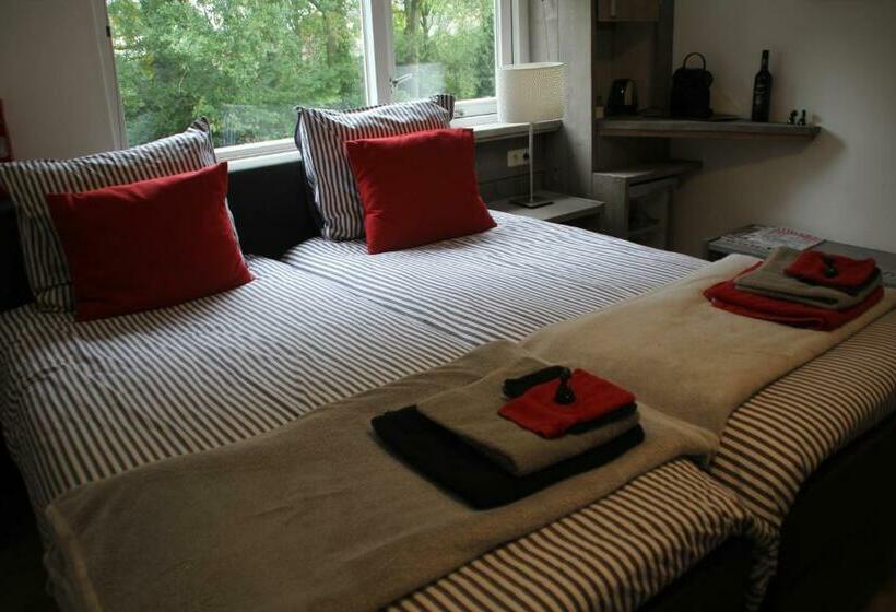 חדר משפחתי, B&b Opdeparkkamp Met Laadpaal Voor Elektrische Auto S