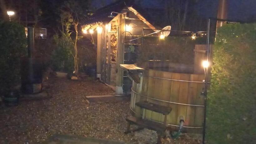 חדר משפחתי, B&b Opdeparkkamp Met Laadpaal Voor Elektrische Auto S