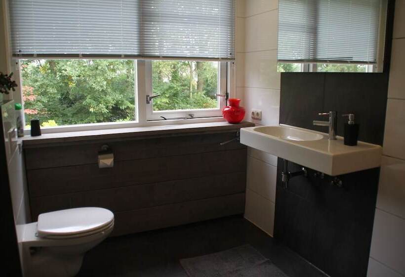 חדר משפחתי, B&b Opdeparkkamp Met Laadpaal Voor Elektrische Auto S