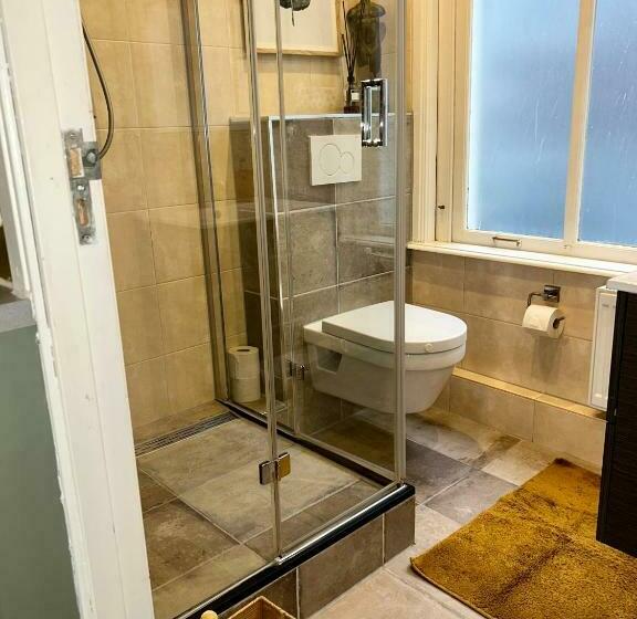 اتاق لوکس, Amsterdam 4 Holiday Guestrooms