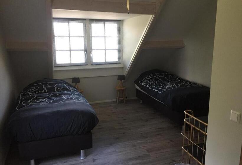 이코노미 룸, Het Boenhok Logies