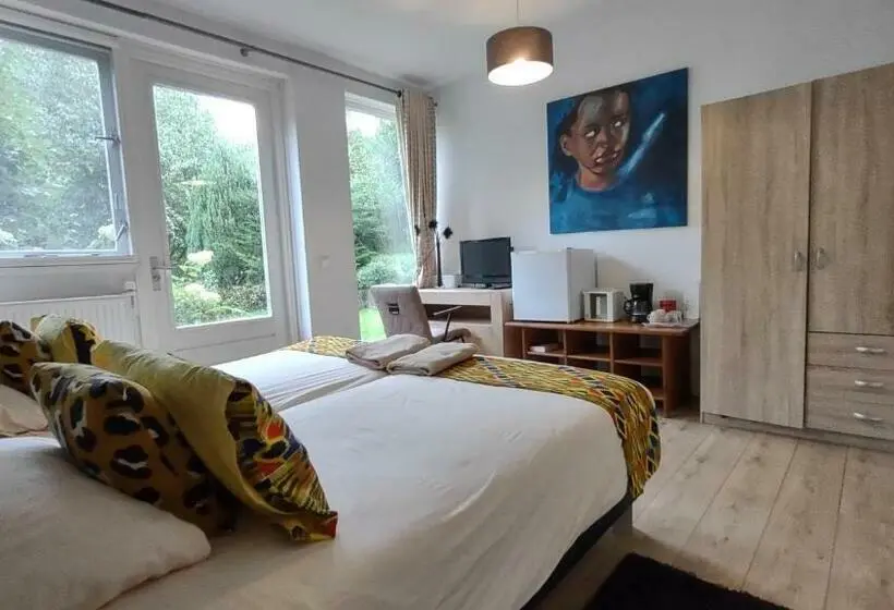 Habitación Estándar, Huis Van Steen