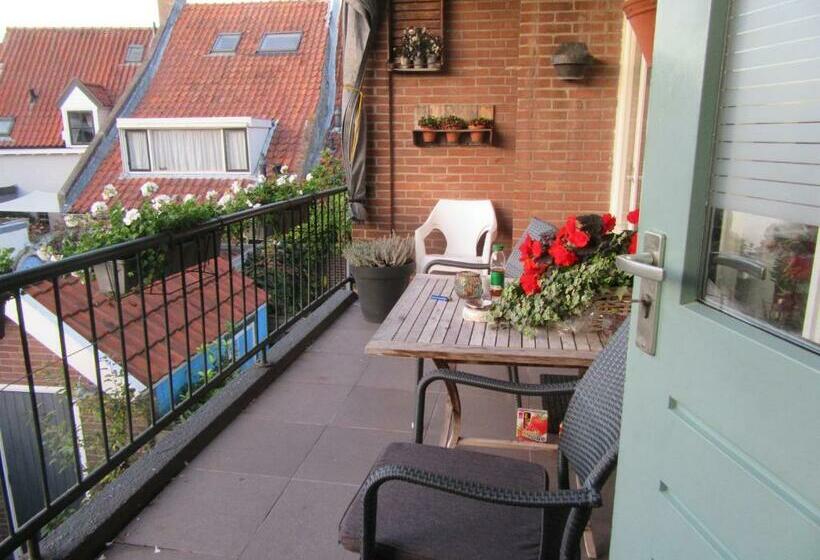 غرفة قياسية مزوَّدة بشُرفة, Bed & Breakfast Onder De Dekens