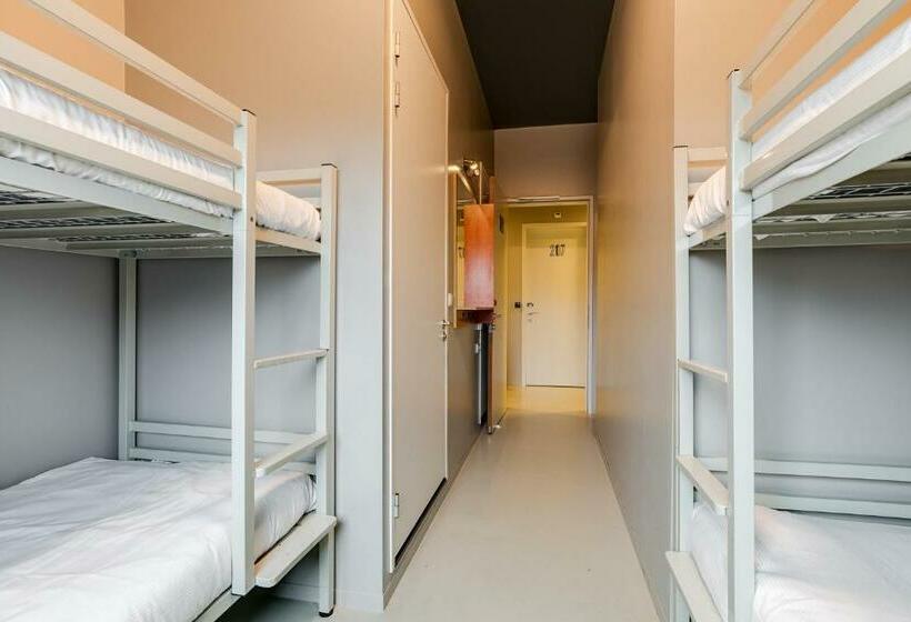 Bed in Shared Room, Clinknoord Hostel