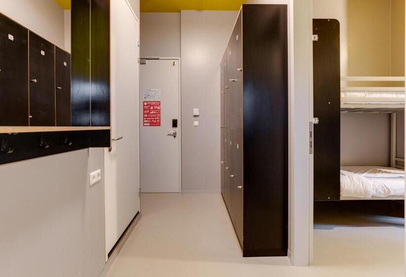 تختخواب در اتاق مشترک, Clinknoord Hostel