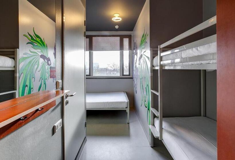 اتاق استاندارد چهار تخته, Clinknoord Hostel