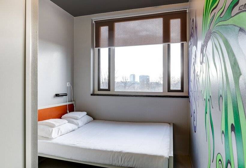 اتاق استاندارد, Clinknoord Hostel