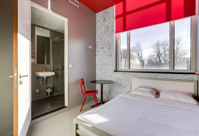Standard Room, Clinknoord Hostel