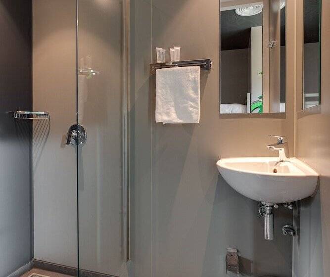 اتاق استاندارد, Clinknoord Hostel