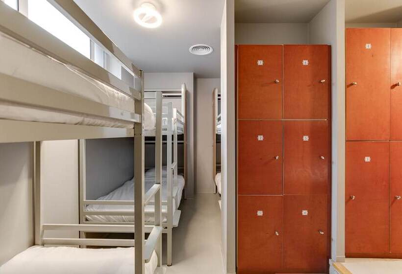 تختخواب در اتاق مشترک, Clinknoord Hostel