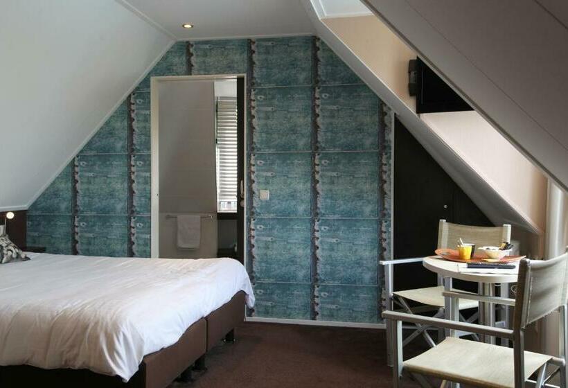 غرفة كومفورت, Bella Ciao