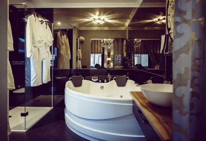 キングサイズベッドのスタンダードルーム, Boutique Hotel Opus One