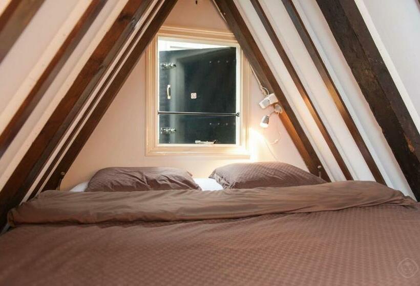 إستوديو قياسى, City Studios