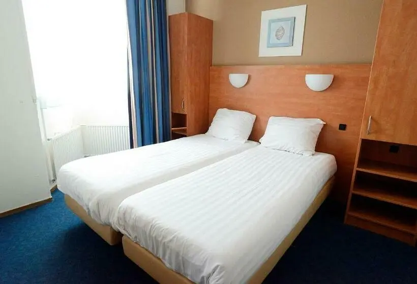 2 Bedroom Apartment, De Boei