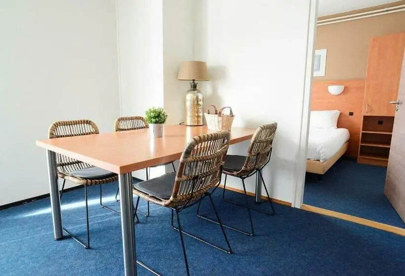 2 Bedroom Apartment, De Boei