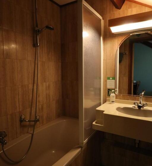 חדר אקונומי, De Gravin Van Vorden