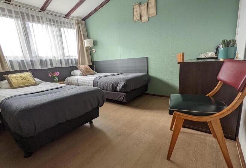 חדר אקונומי, De Gravin Van Vorden