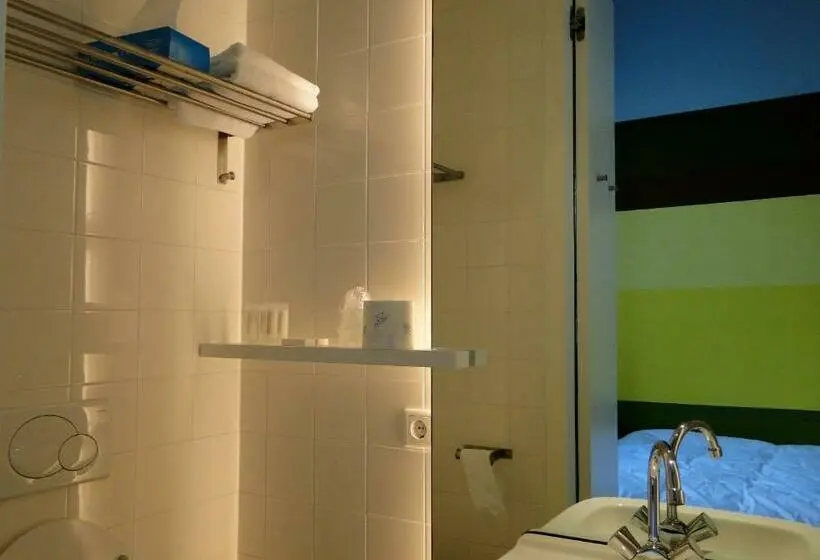 اتاق استاندارد, Labnul50 Self Check In Hotel Groningen