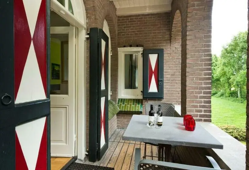 バルコニー付きデラックスルーム, Villa Rozenhof