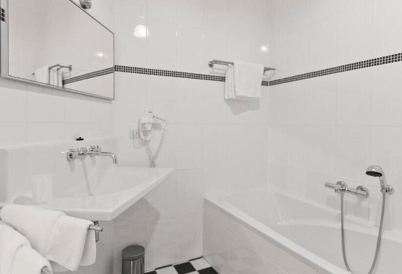 デラックスルーム, Villa Rozenhof