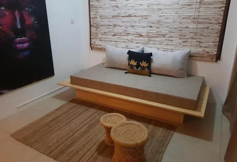 سوییت خانوادگی, Villas Rocher Deluxe Suite 2a