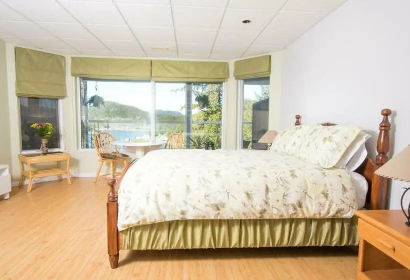 Sviitti, Madeira Park Oceanview Suites