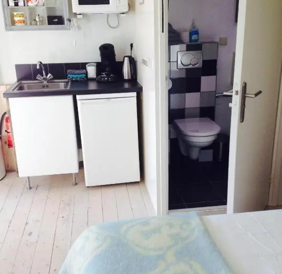 Standard-studio, B&b Altijd Wad