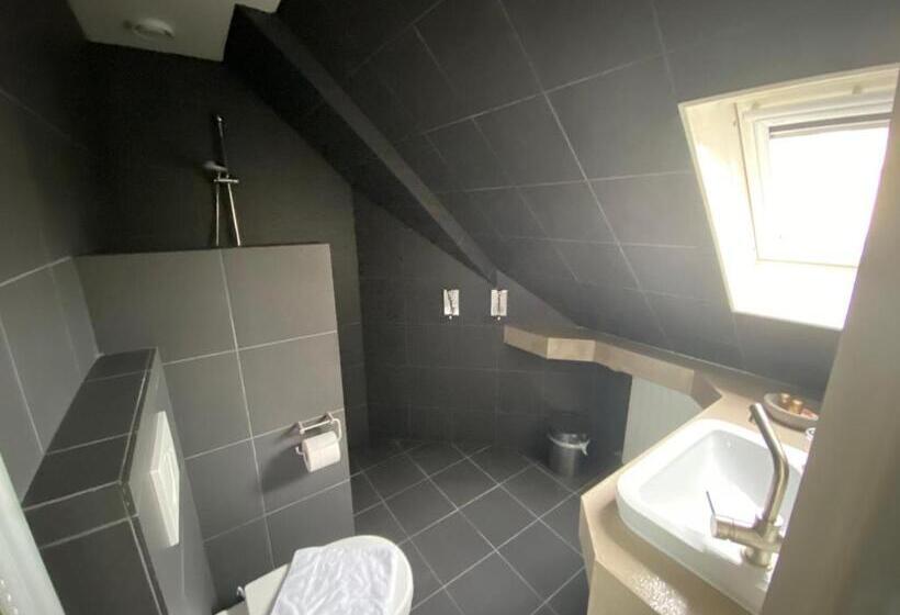 חדר סטנדרט, Buren