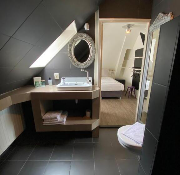 חדר סטנדרט, Buren