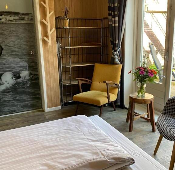 חדר סטנדרט עם טרסה, Buren