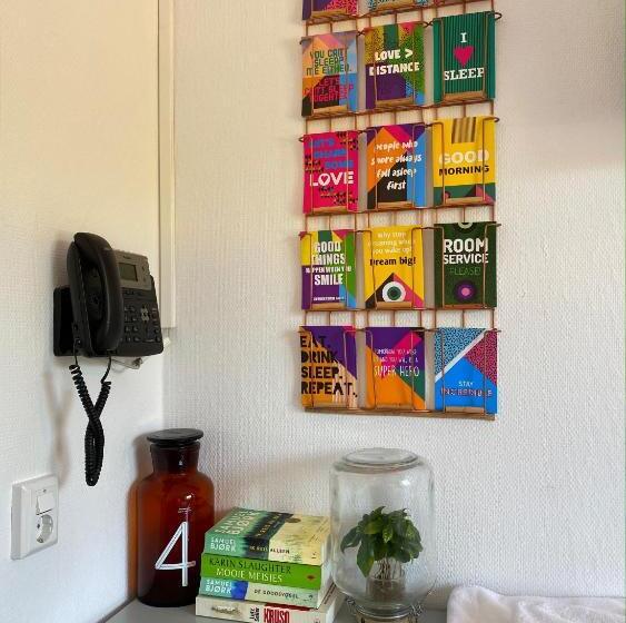 اتاق استاندارد یک نفره, Credible