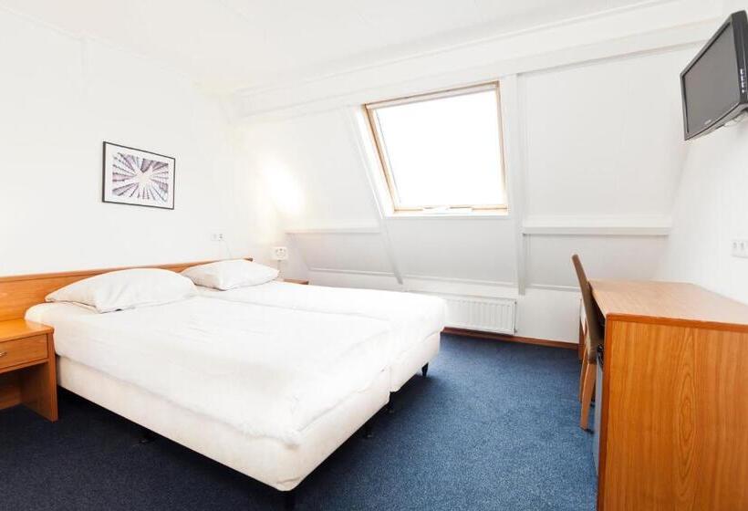 اتاق استاندارد, De Burg