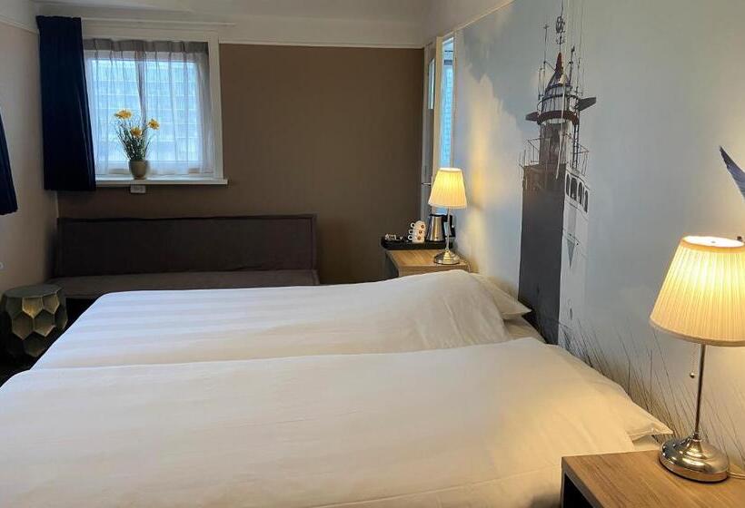 ベーシックトリプルルーム, Heeren Van Noortwyck