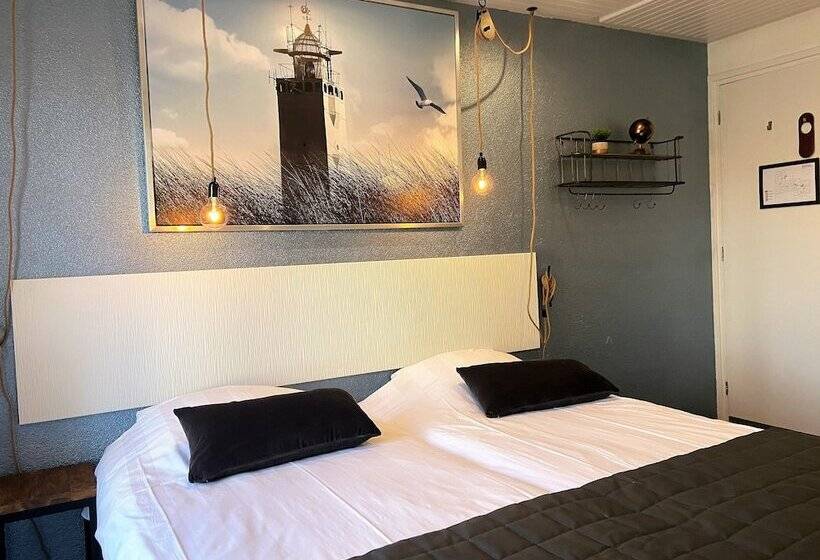 コンフォートルーム, Heeren Van Noortwyck