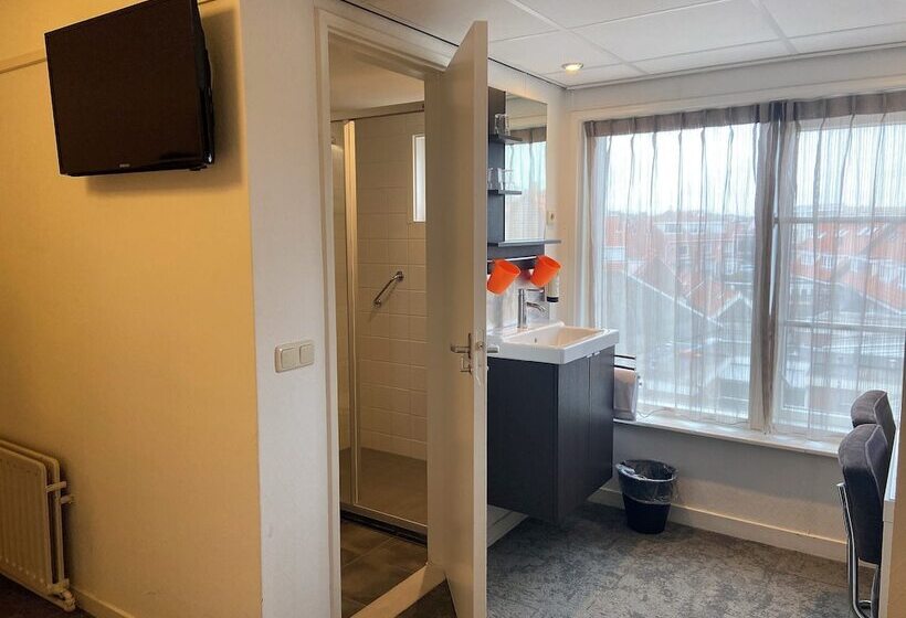 ベーシックトリプルルーム, Heeren Van Noortwyck