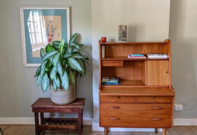 شقة غرفة واحدة مزودة بتراس, Logis Pastis