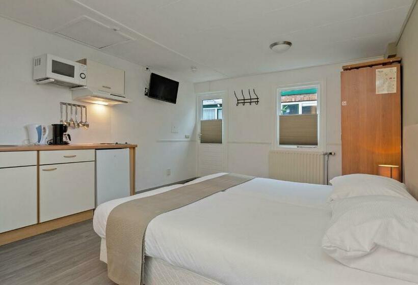 חדר סטודיו סטנדרד, Randduin